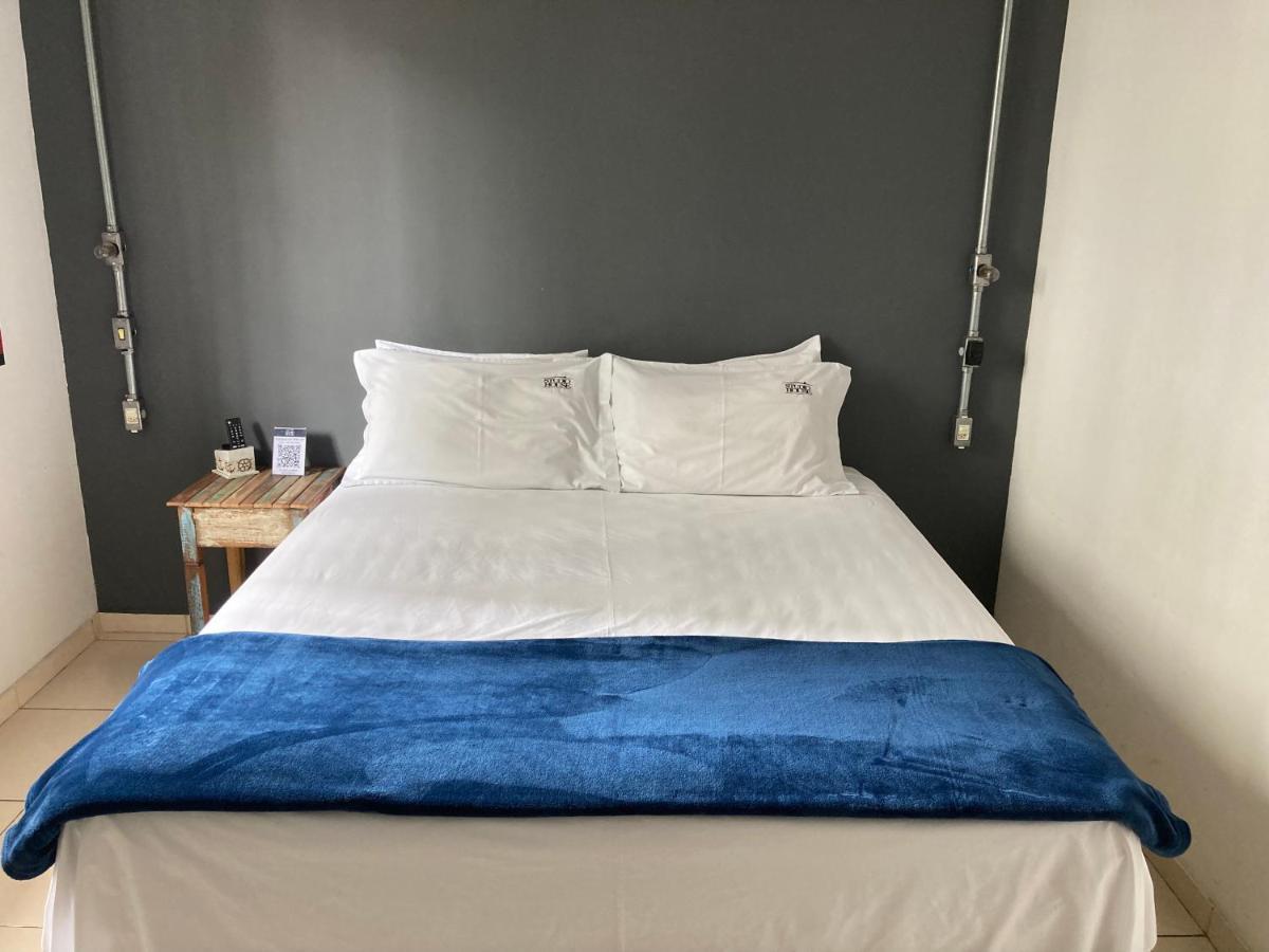 Studio House - Um Novo Conceito Em Hospitalidade サンパウロ エクステリア 写真